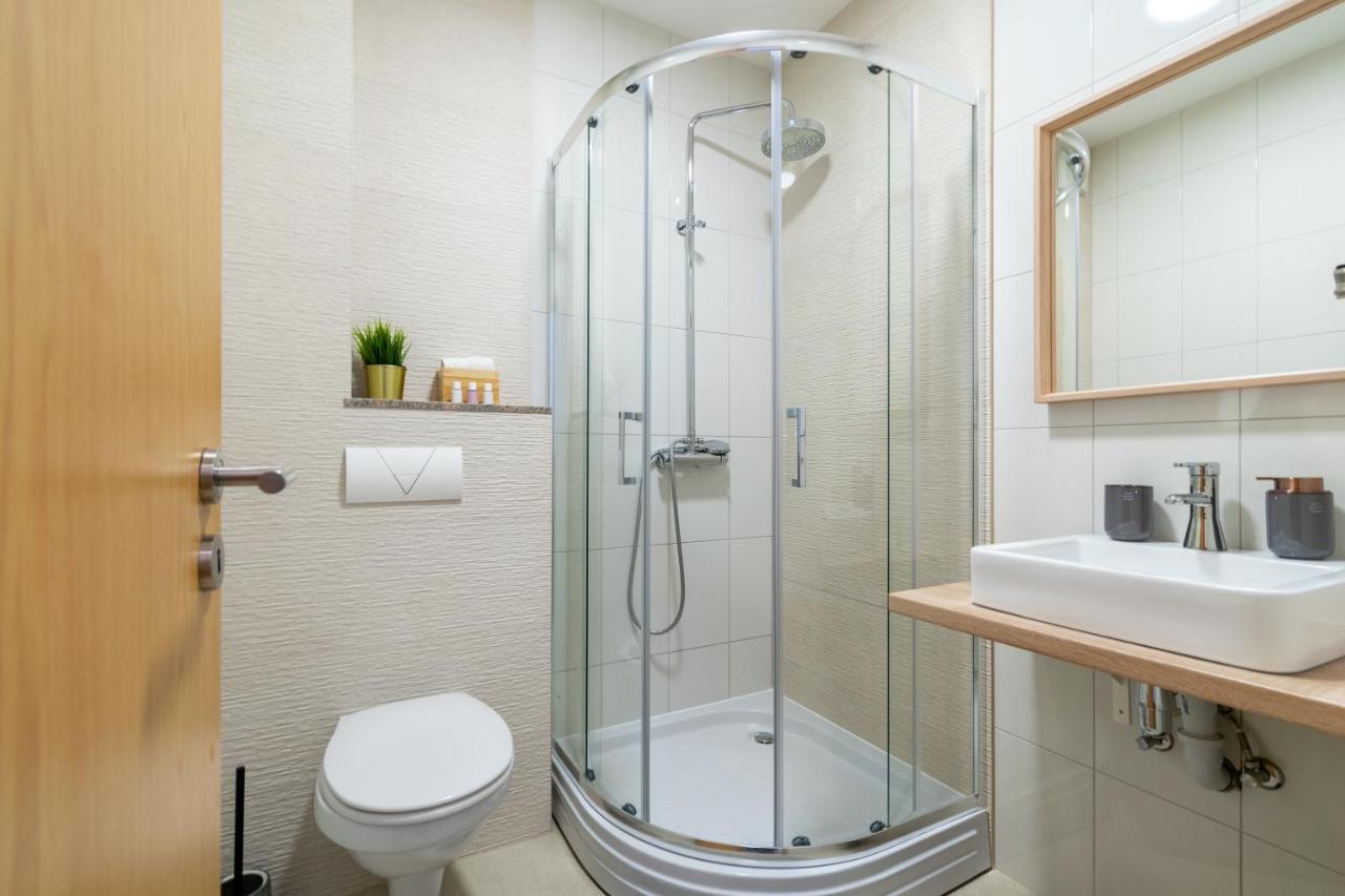 Apartmani Eterovic Baška Voda Kültér fotó