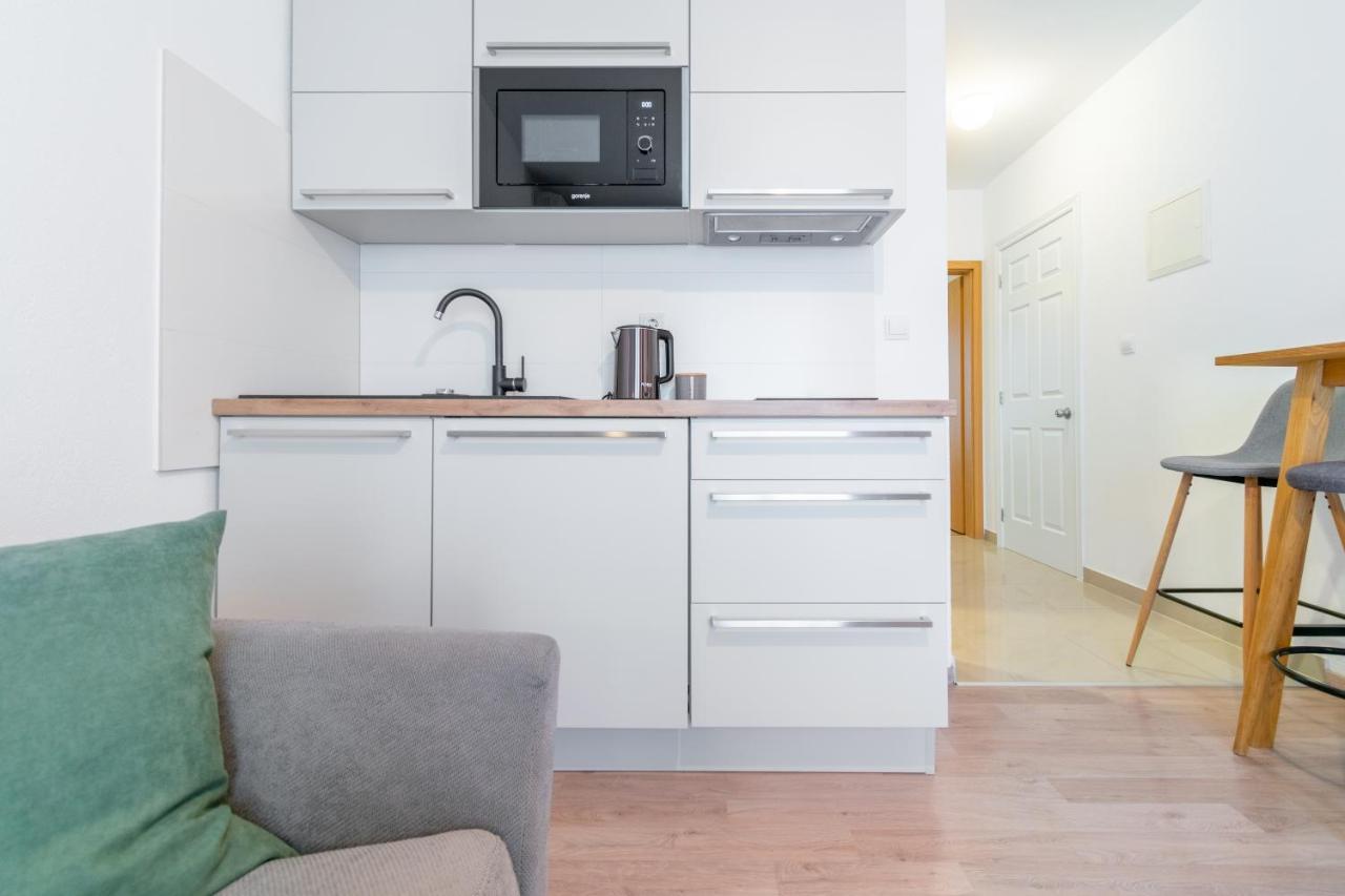 Apartmani Eterovic Baška Voda Kültér fotó