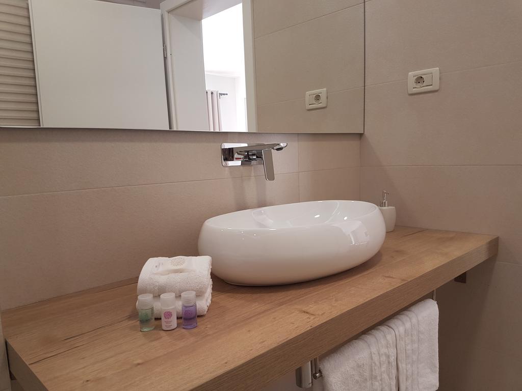 Apartmani Eterovic Baška Voda Kültér fotó